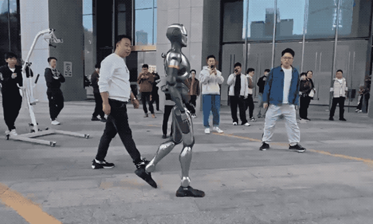还是维尼修
